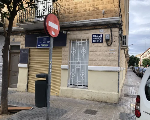 Alquiler de Local Comercial Ref- 0820 Marques de Montortal, 15